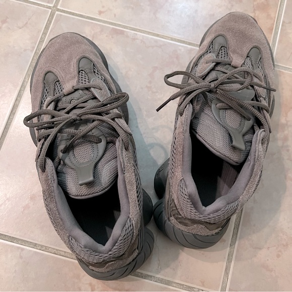 Yeezy 500 'Granite' - Picture 1 of 5